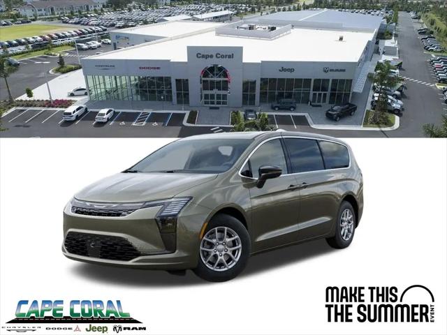 2027 Chrysler Pacifica Select for sale in Cape Coral, FL