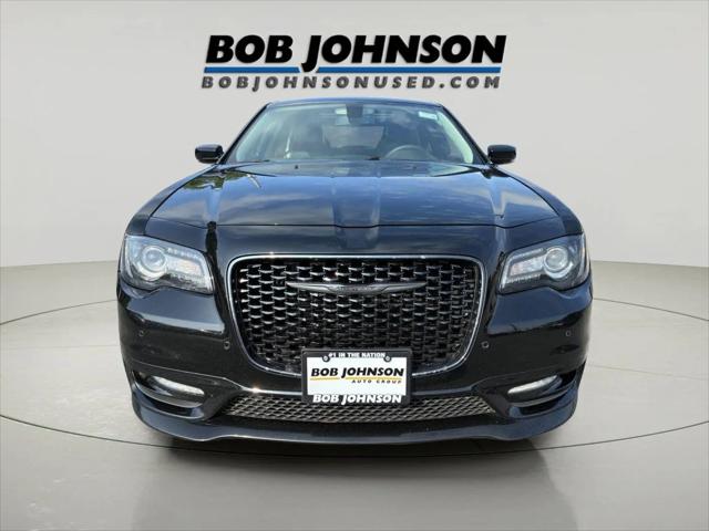 2023 Chrysler 300 Touring L AWD