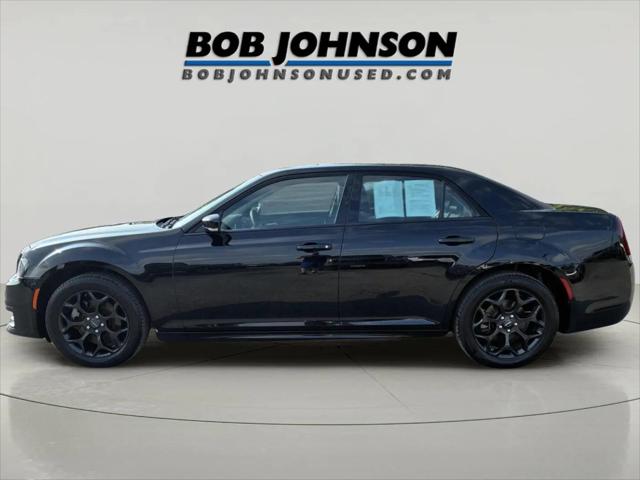 2023 Chrysler 300 Touring L AWD