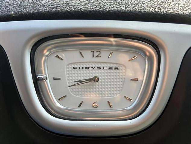 2023 Chrysler 300 Touring L AWD