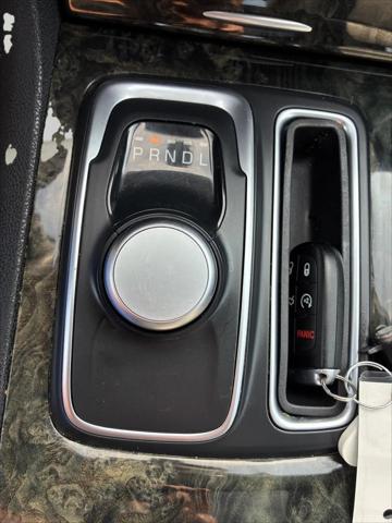 2023 Chrysler 300 Touring L AWD