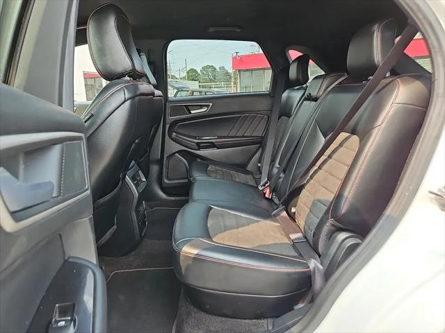 2020 Ford Edge ST-Line