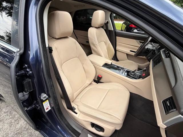 2017 Jaguar XF 35t Premium