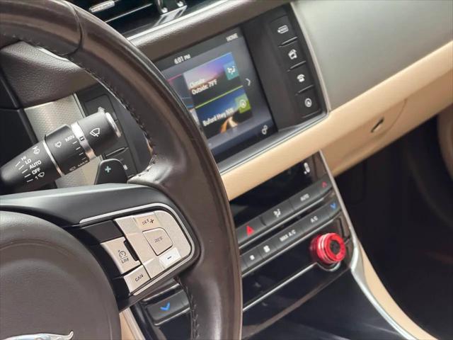 2017 Jaguar XF 35t Premium