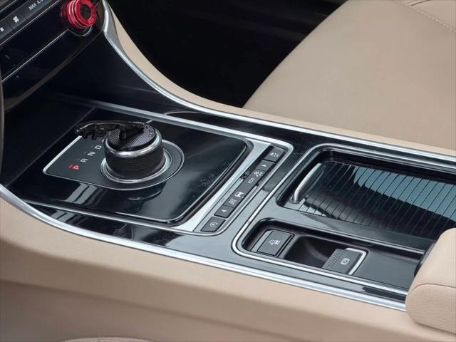 2017 Jaguar XF 35t Premium