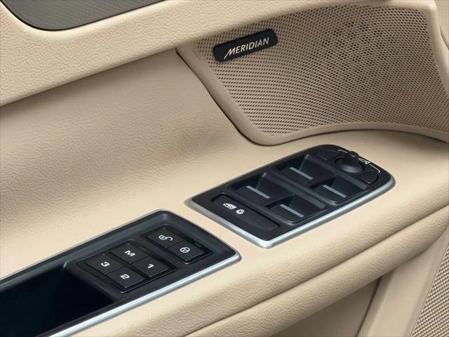 2017 Jaguar XF 35t Premium