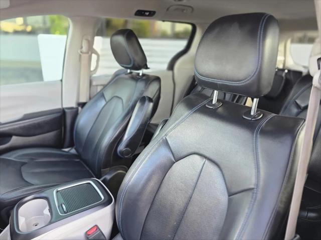 2021 Chrysler Pacifica Touring L