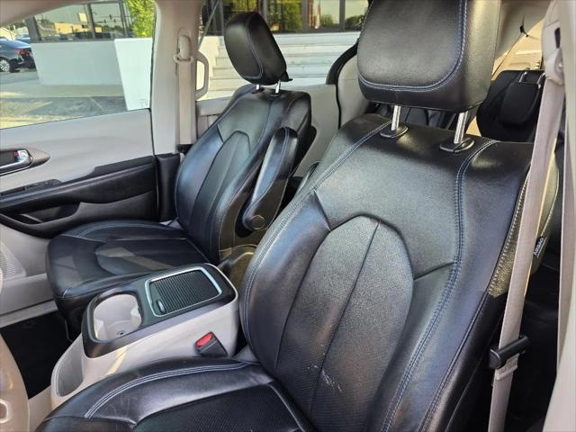 2021 Chrysler Pacifica Touring L
