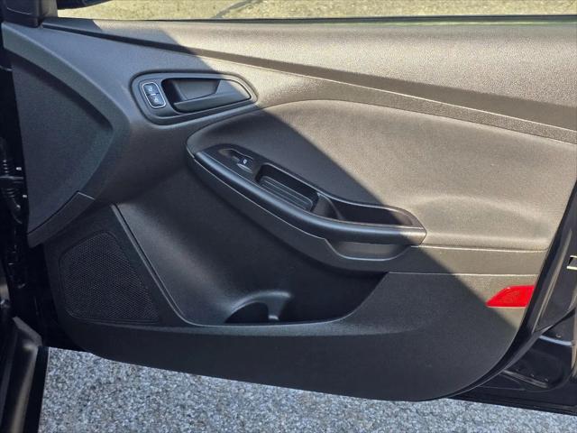 2016 Ford Focus S