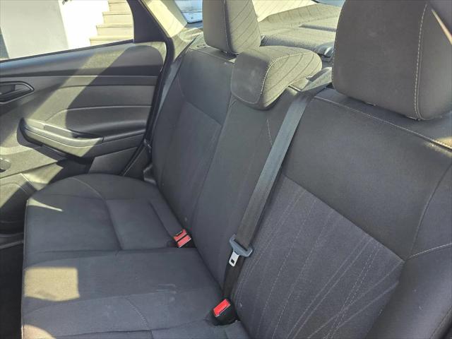2016 Ford Focus S