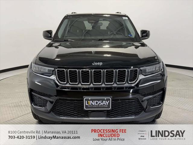 2023 Jeep Grand Cherokee Laredo 4x4 2023 Jeep Grand Cherokee Laredo 4x4