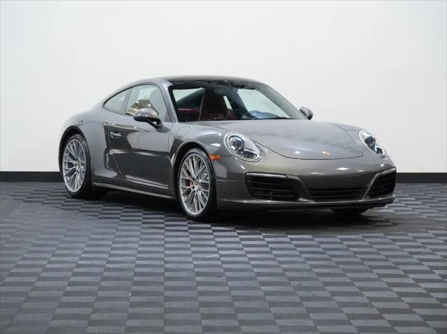 2017 Porsche 911 Carrera 4S
