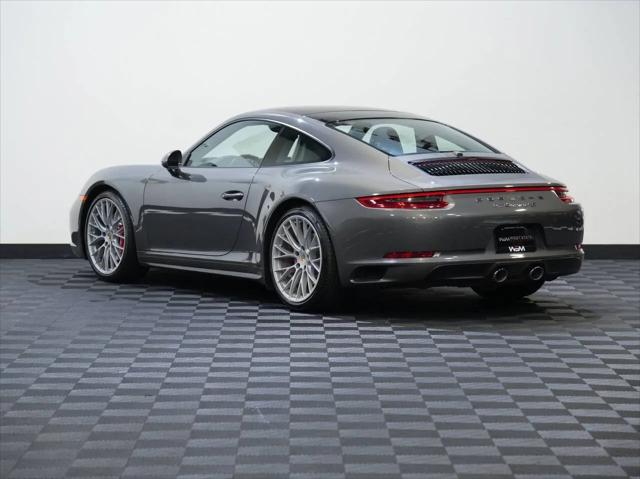 2017 Porsche 911 Carrera 4S