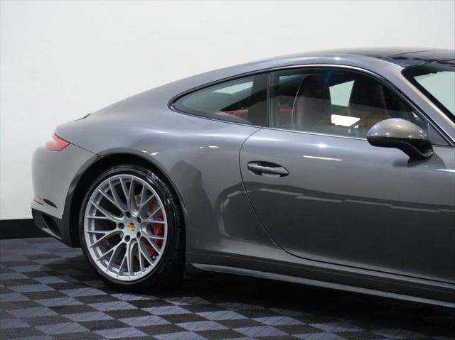 2017 Porsche 911 Carrera 4S