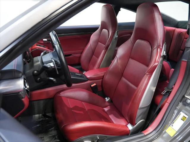 2017 Porsche 911 Carrera 4S