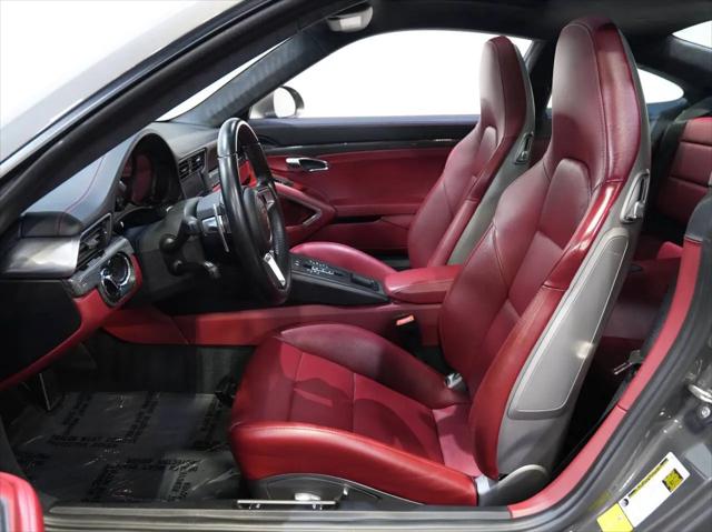 2017 Porsche 911 Carrera 4S