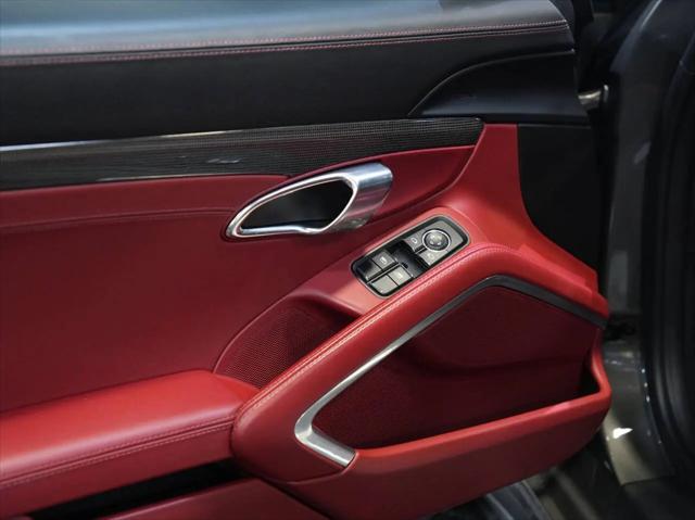 2017 Porsche 911 Carrera 4S