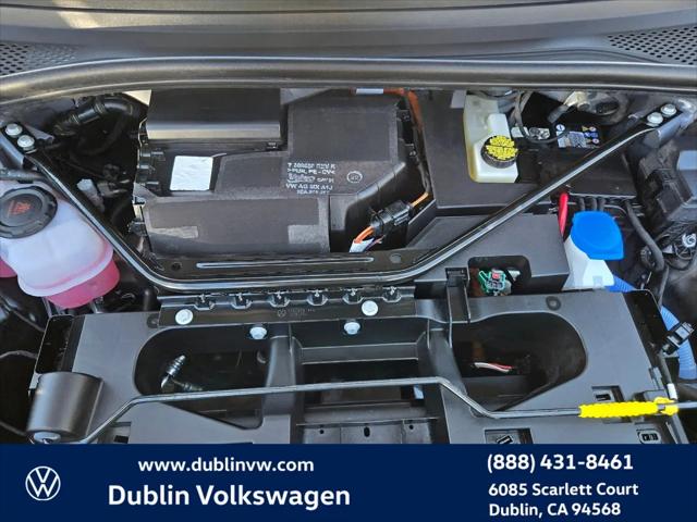 2023 Volkswagen ID.4 Pro