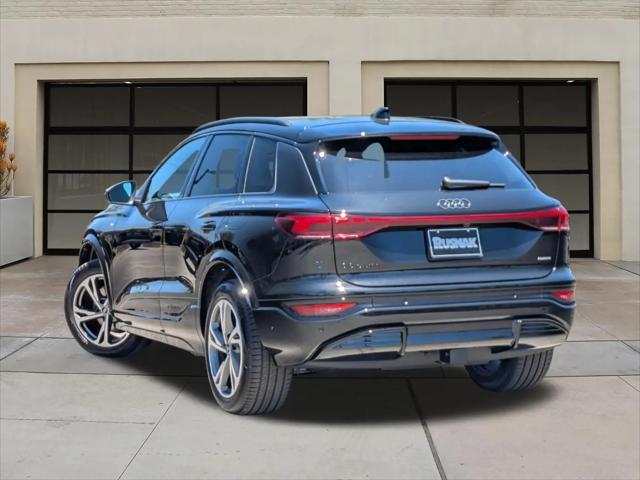2027 Audi Q6 e-tron Premium quattro
