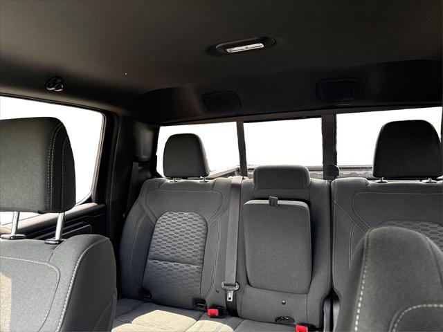 2025 Ram 1500 Big Horn Crew Cab 4x4 5'7" Box