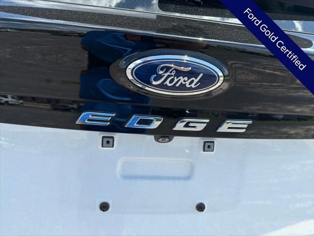 2021 Ford Edge Titanium