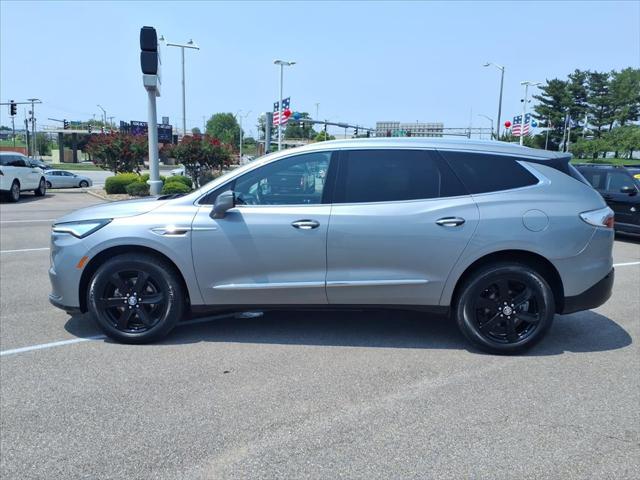 2023 Buick Enclave Essence FWD 2023 Buick Enclave Essence FWD