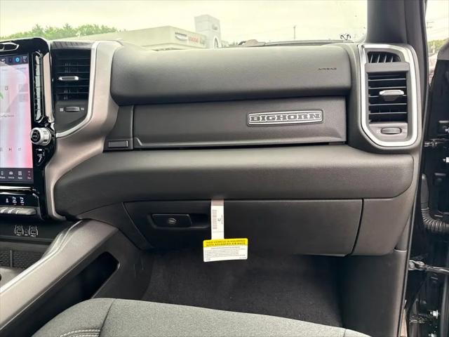 2026 Ram 1500 Big Horn Crew Cab 4x4 5'7" Box