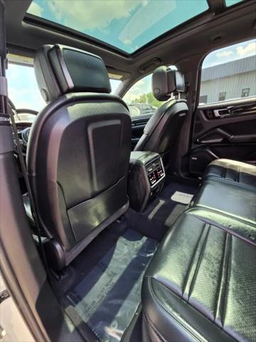 2019 Porsche Cayenne Cayenne