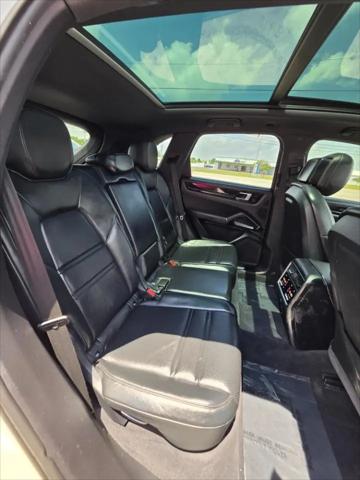 2019 Porsche Cayenne Cayenne