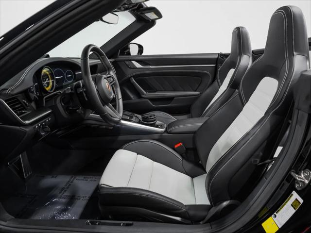 2024 Porsche 911 Turbo S Cabriolet