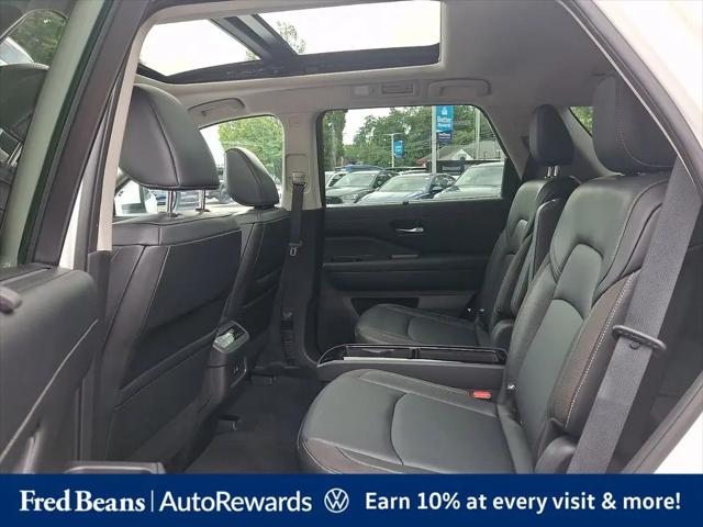 2022 Nissan Pathfinder SL 4WD