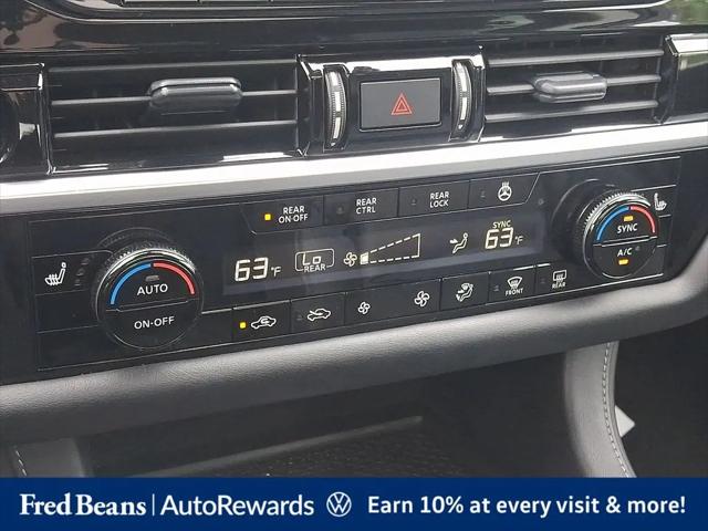 2022 Nissan Pathfinder SL 4WD