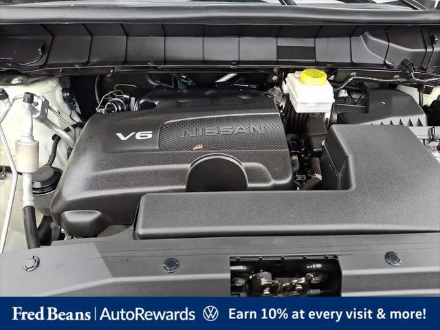 2022 Nissan Pathfinder SL 4WD