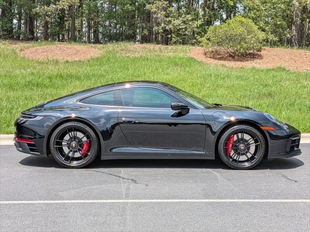 2023 Porsche 911 Carrera GTS