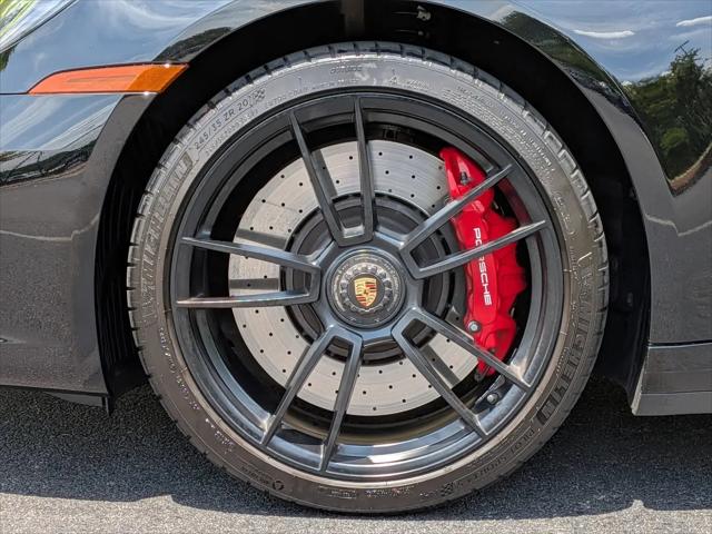 2023 Porsche 911 Carrera GTS