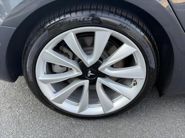 2018 Tesla Model 3 Mid Range