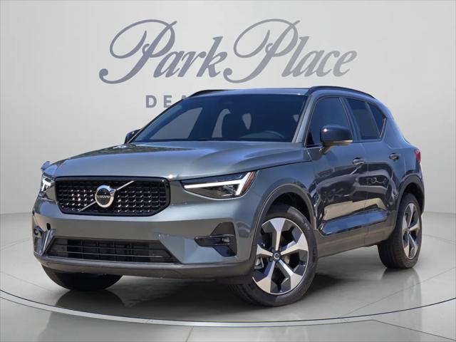 2026 Volvo XC40 Plus, B5 AWD Gas (mild hybrid), Dark for sale in Dallas, TX