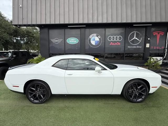 2021 Dodge Challenger SXT