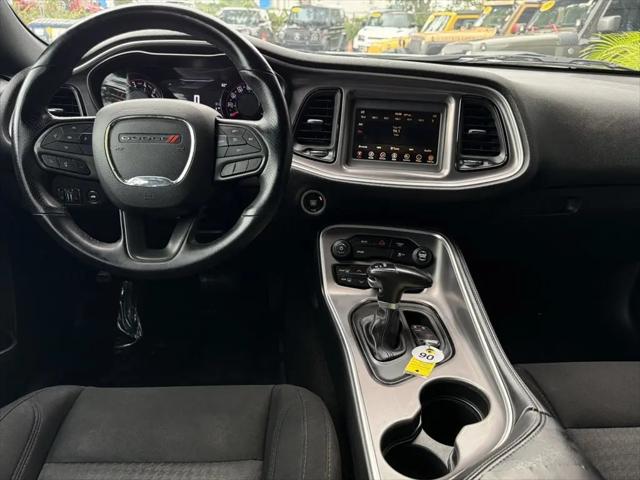 2021 Dodge Challenger SXT