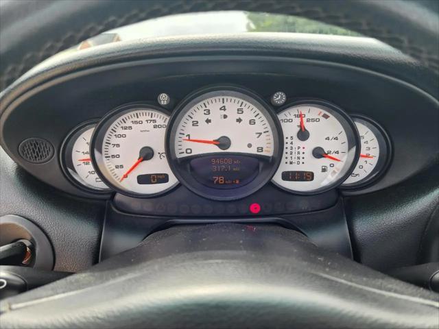 2003 Porsche 911 911 Carrera