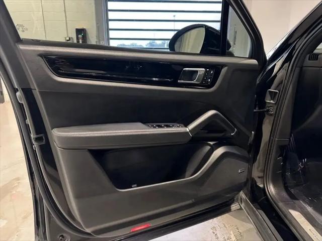 2023 Porsche Cayenne Cayenne