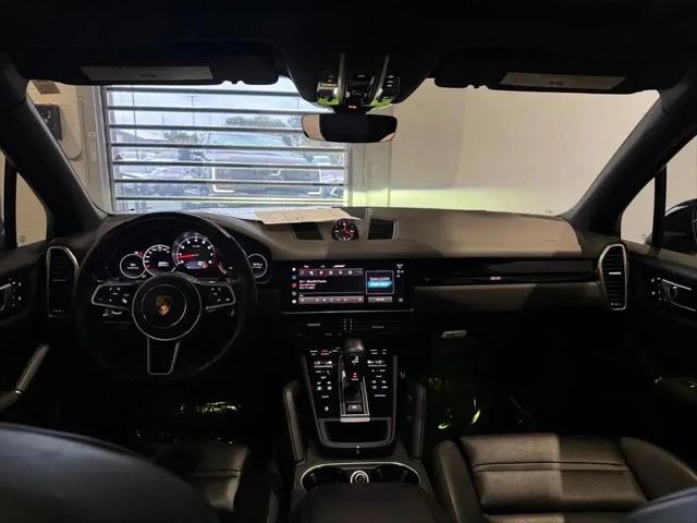 2023 Porsche Cayenne Cayenne