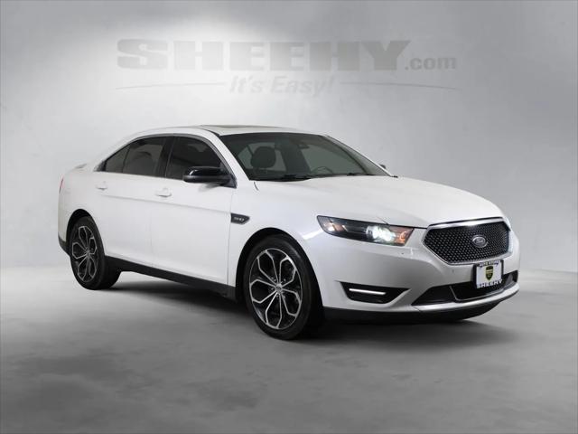 2016 Ford Taurus SHO