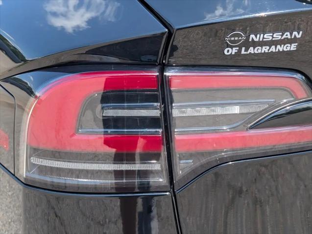 2022 Tesla Model X Plaid Tri Motor All-Wheel Drive