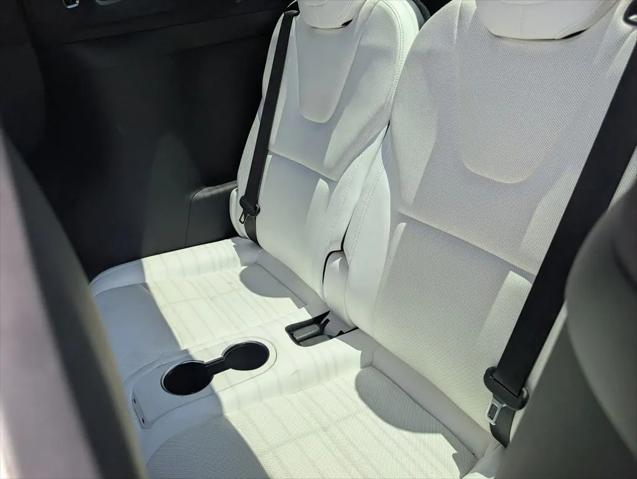 2022 Tesla Model X Plaid Tri Motor All-Wheel Drive