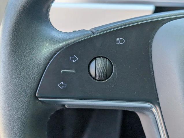 2022 Tesla Model X Plaid Tri Motor All-Wheel Drive