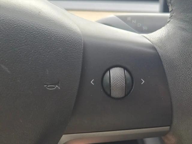 2021 Tesla Model 3 Standard Range Plus Rear-Wheel Drive