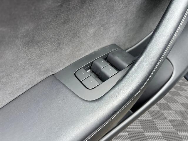 2021 Tesla Model 3 Standard Range Plus Rear-Wheel Drive