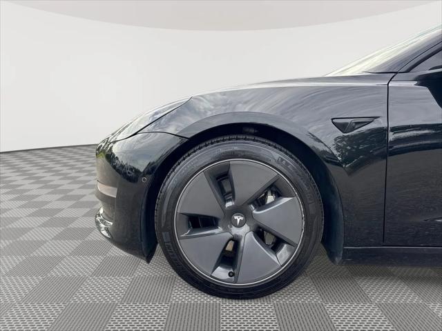 2021 Tesla Model 3 Standard Range Plus Rear-Wheel Drive