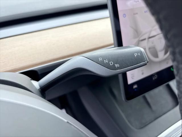 2021 Tesla Model 3 Standard Range Plus Rear-Wheel Drive